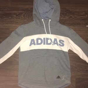 Adidas Sweatshirt